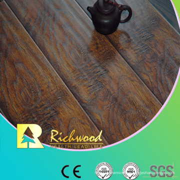 12.3mm Embossed Elm Waxed Edged V-Grooved Lamianted Floor